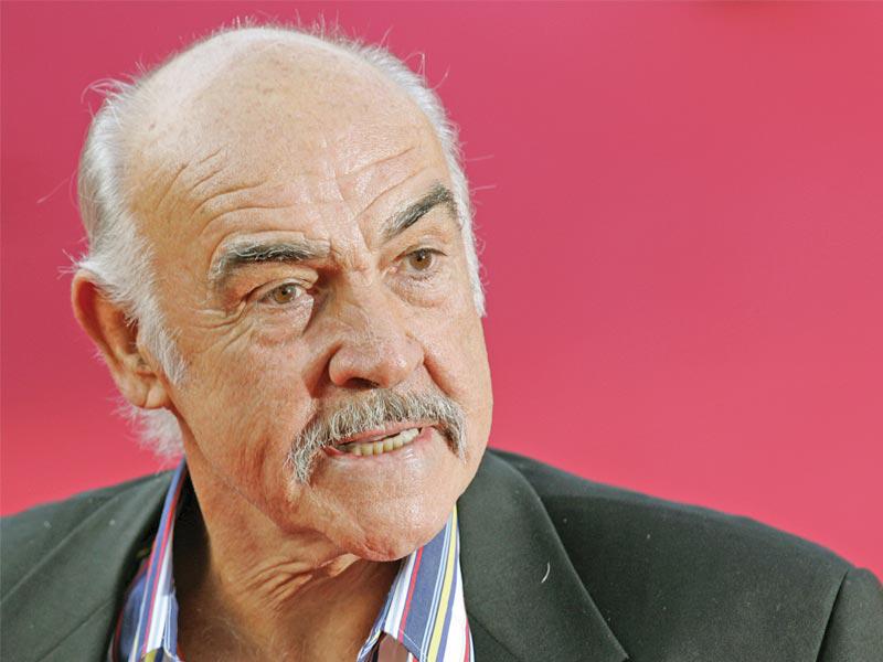 الممثل البريطاني شون كونري