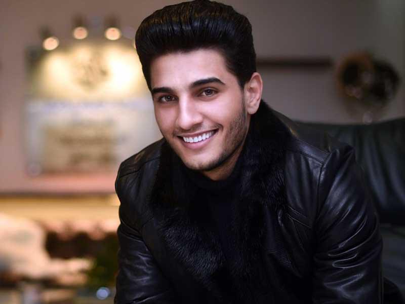 الفنان الفلسطيني محمد عساف