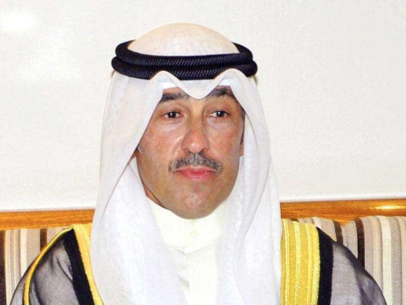 محافظ الأحمدي الشيخ فواز الخالد
