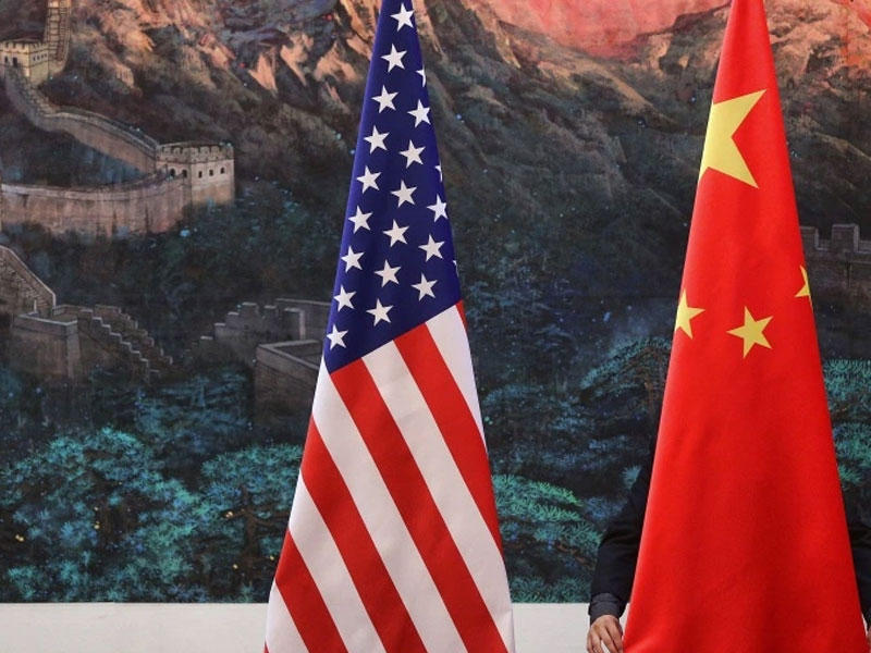 بكين تحذّر واشنطن من اللعب بالنار في تايوان