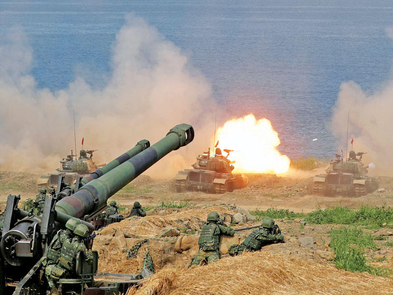 التدريبات التي أجراها الجيش الصيني قرب تايوان 