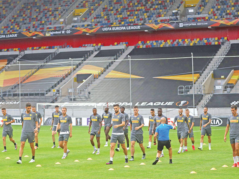 لاعبو انتر ميلان خلال تدريبات سابقة