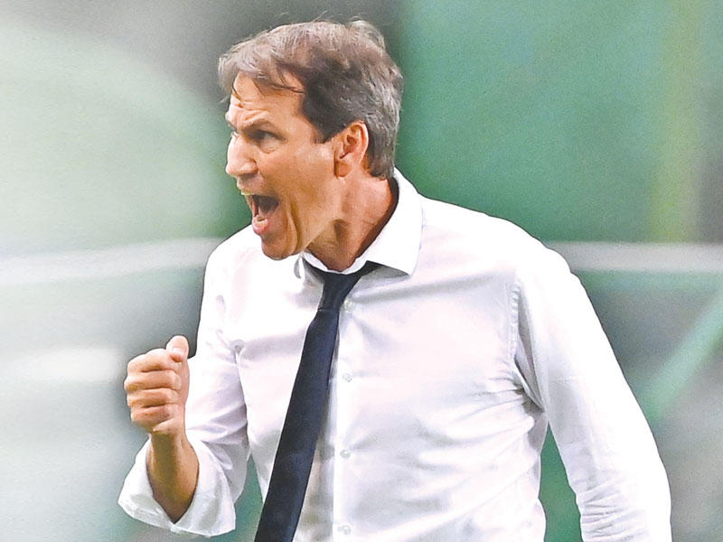 الفرنسي رودي غارسيا المدير الفني لأوليمبيك ليون الفرنسي