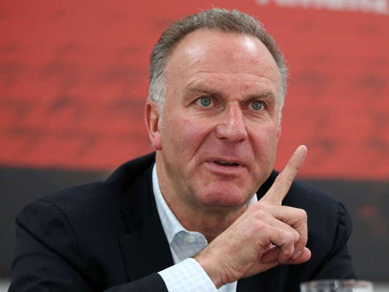 كارل هاينز رومينيغه الرئيس التنفيذي لنادي بايرن ميونيخ الألماني لكرة القدم