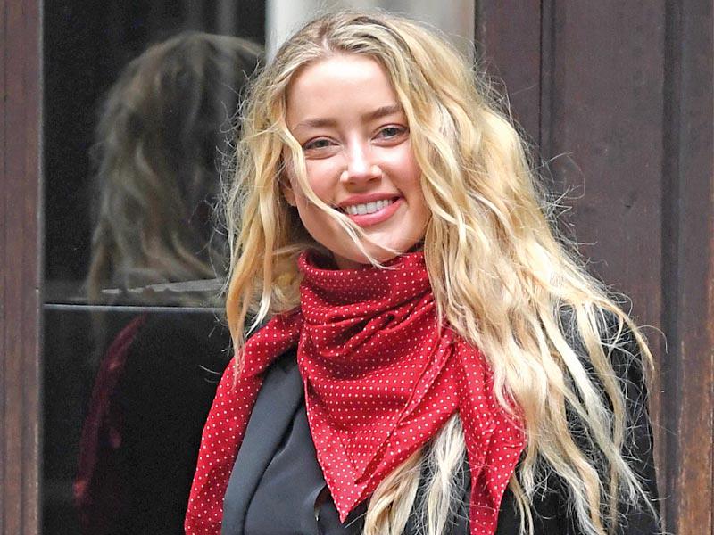 النجمة العالمية ​آمبر هيرد