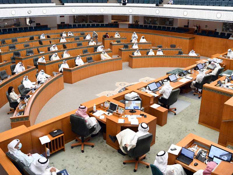 جانب من جلسة استجواب المويزري للصالح أمس   (تصوير عبدالله الخلف)