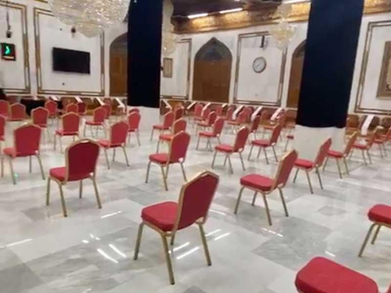 تطبيق التباعد في توزيع الكراسي بالحسينية