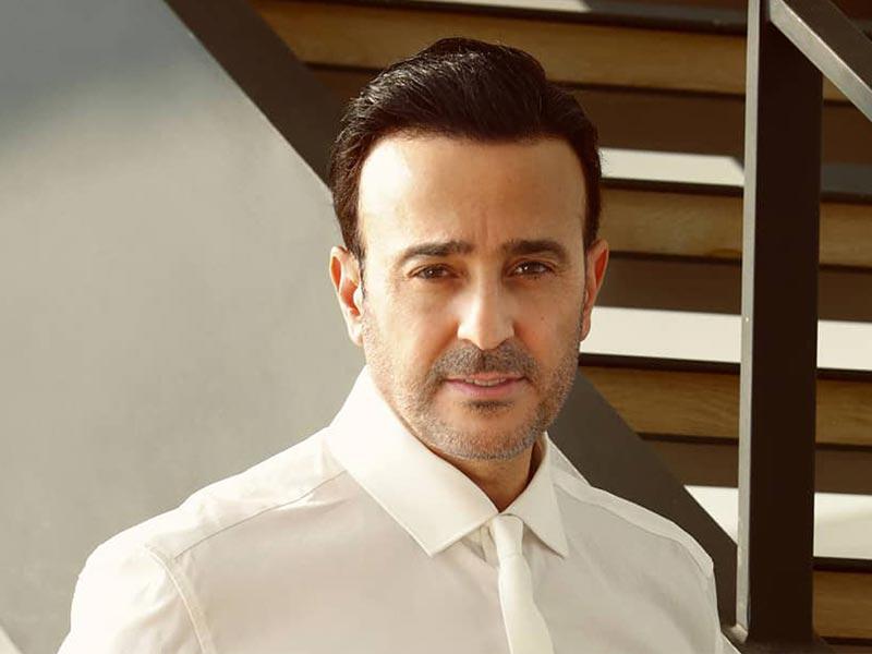 الفنان التونسي صابر الرباعي