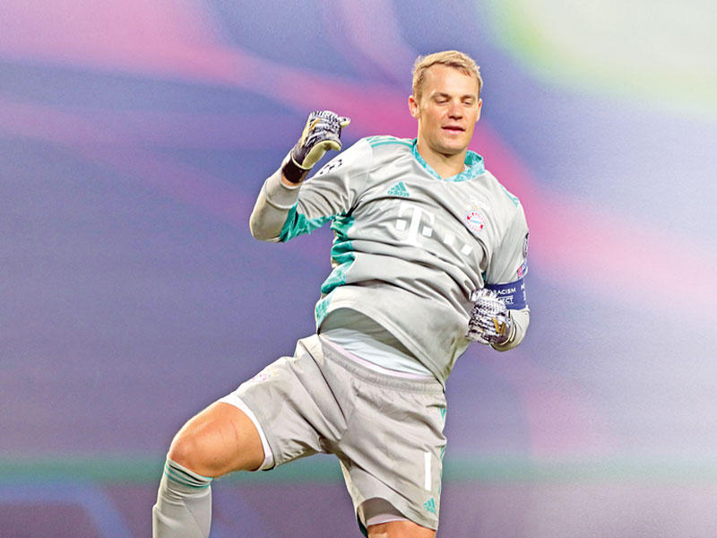 مانويل نوير حارس بايرن ميونيخ الألماني