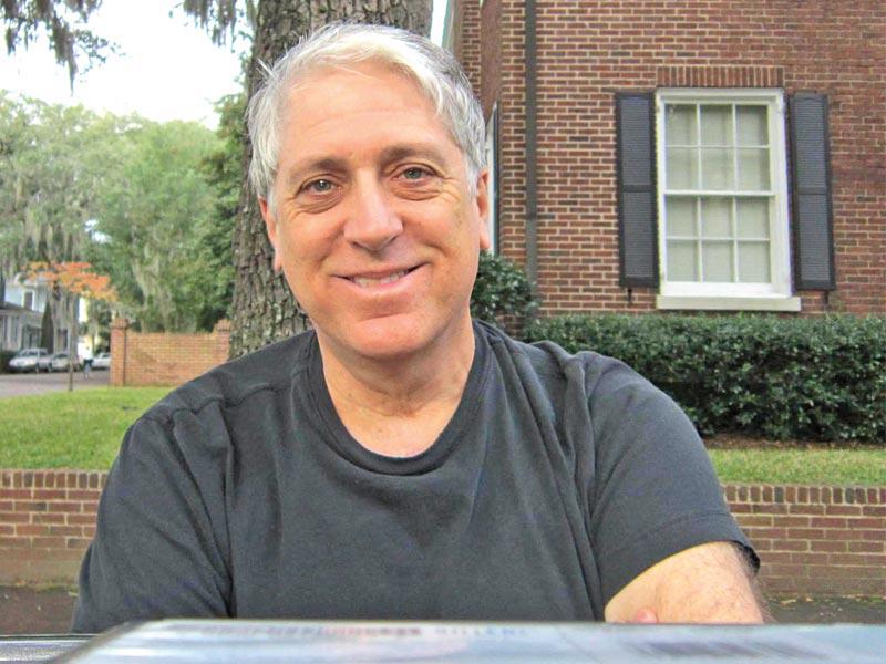 عازف الغيتار جاك شيرمان