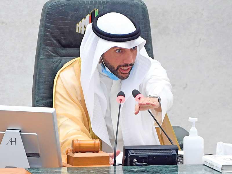 رئيس مجلس الأمة مرزوق الغانم خلال الجلسة