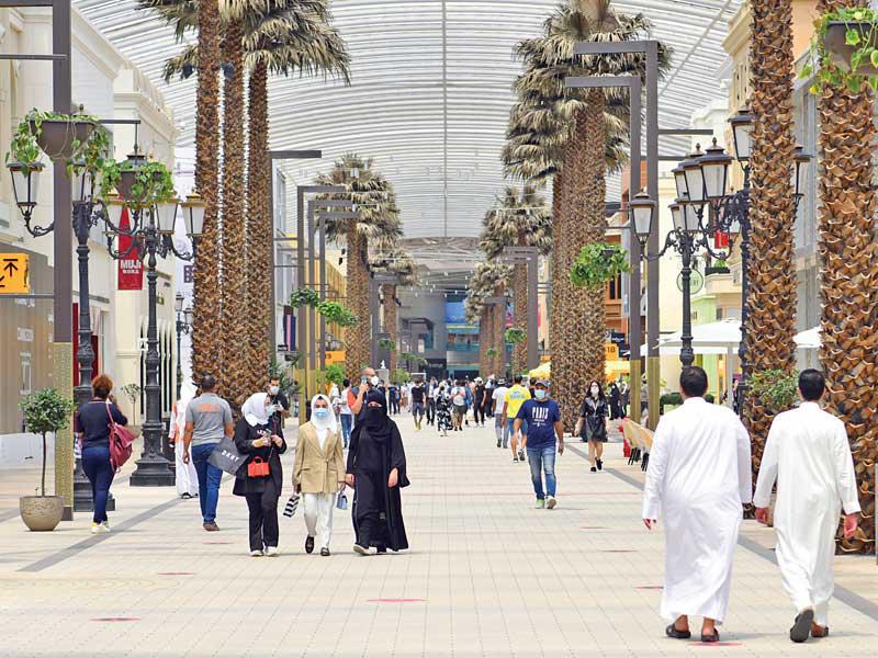 مظاهر العودة التدريجية للحياة الطبيعية