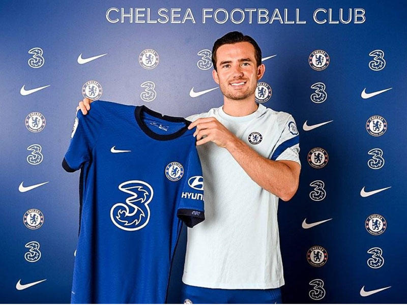 المدافع بن تشيلويل 