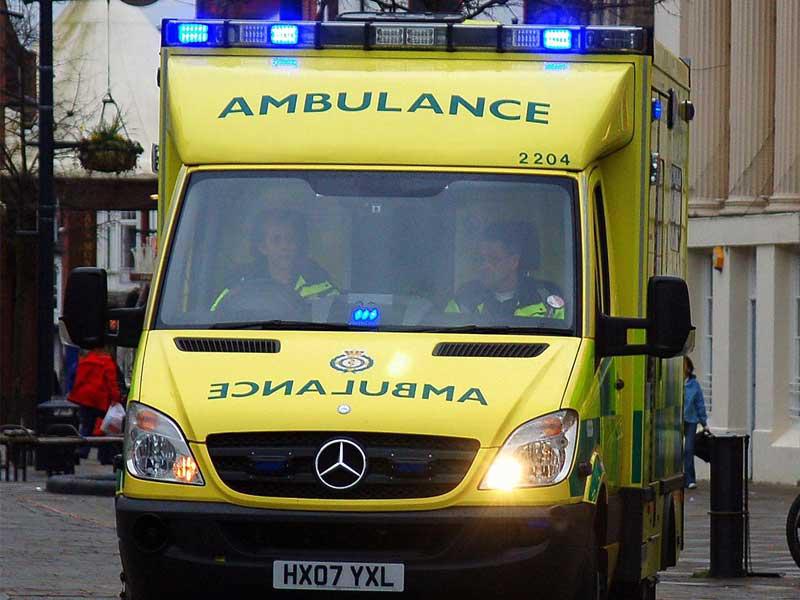 سيارة الاسعاف في انجلترا