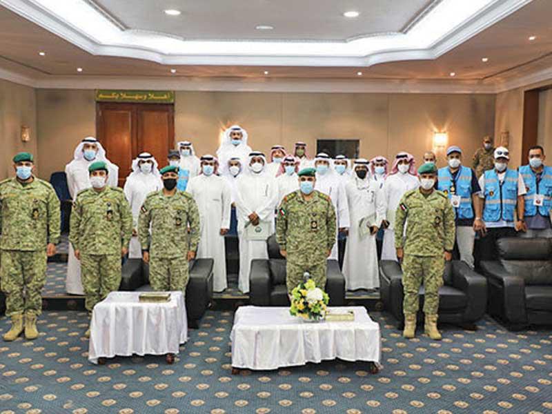 وكيل الحرس الوطني الفريق الركن هاشم الرفاعي خلال تكريم المتطوعين من متقاعدي «الحرس»