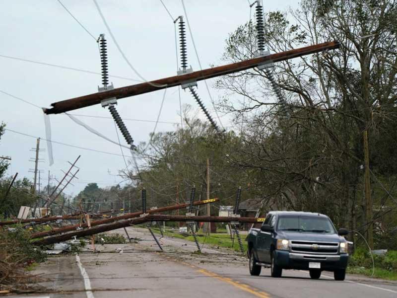 جانب من الدمار الناجم عن اعصار لورا في ولاية لويزيانا الامريكية