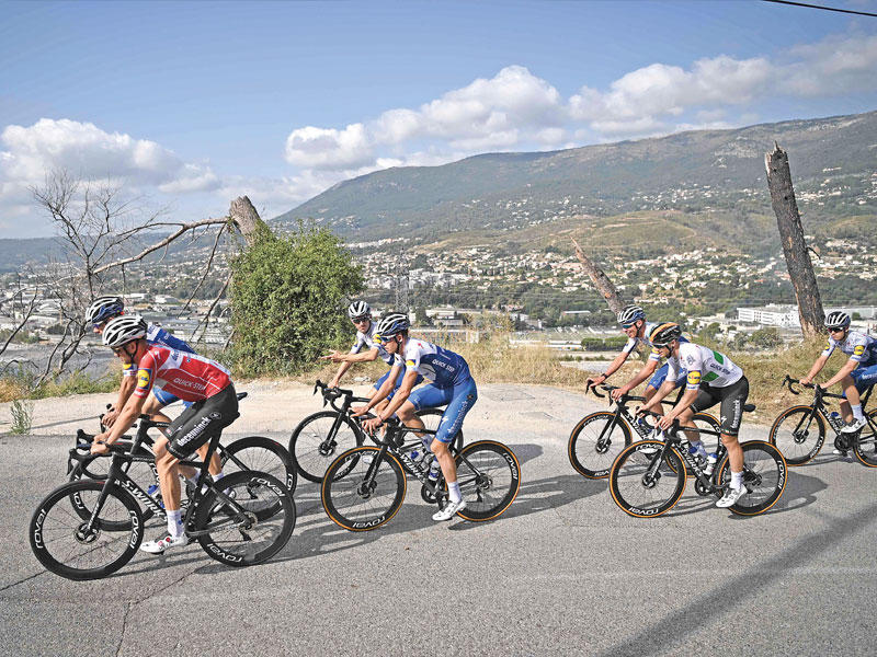 جانب من منافسات سابقة لطواف فرنسا