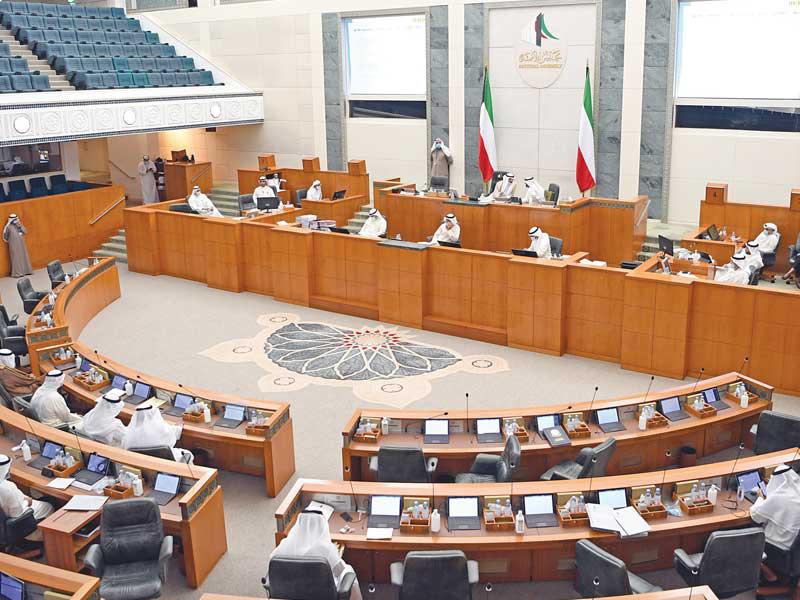 المجلس خلال مناقشة أحد الاستجوابات