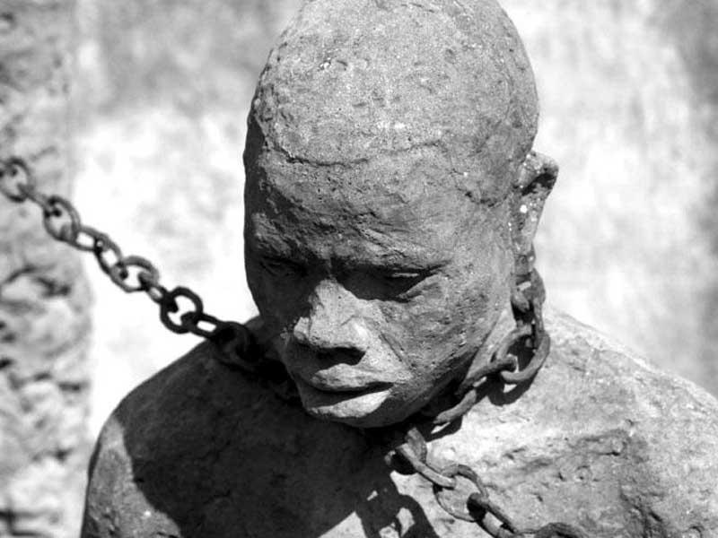 كاليفورنيا تنظر في قضية تسديد تعويضات للأميركيين من أصل إفريقي