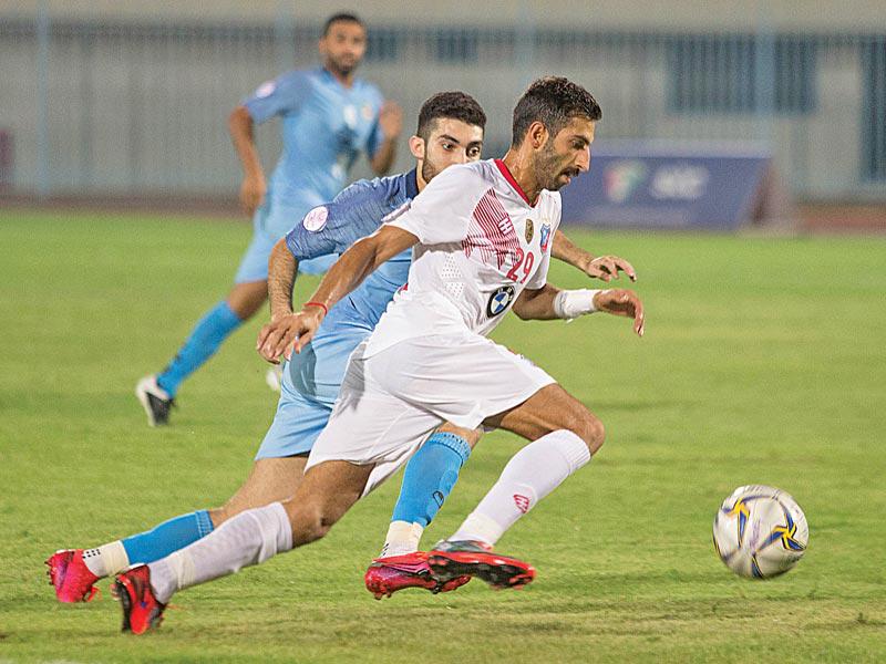 لقطه من مباراة نادي الكويت و السالمية