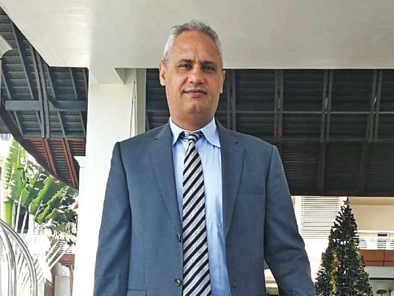 الأردني إسماعيل الحافي 