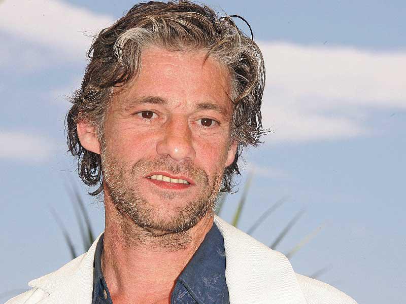 الممثل ​بيرول أونيل​