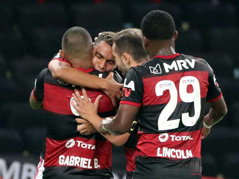 فلامنغو يحقق انتصاره الثالث توالياً