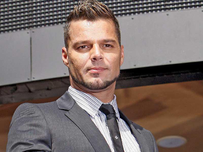 النجم العالمي ​ريكي مارتن