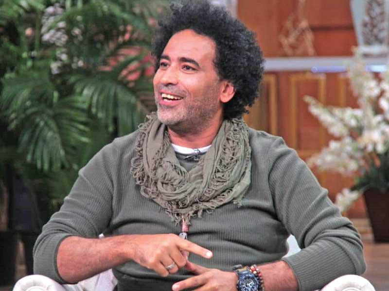 الفنان مصطفى شوقي 