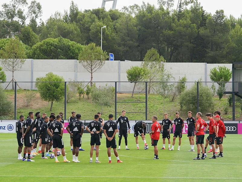 البايرن يعود إلى التدريب استعداداً لحسم لقبين