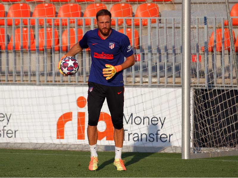 الحارس السلوفيني يان أوبلاك