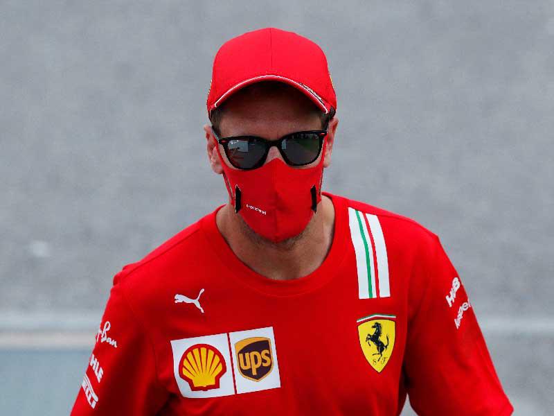 السائق الألماني سيباستيان فيتل 