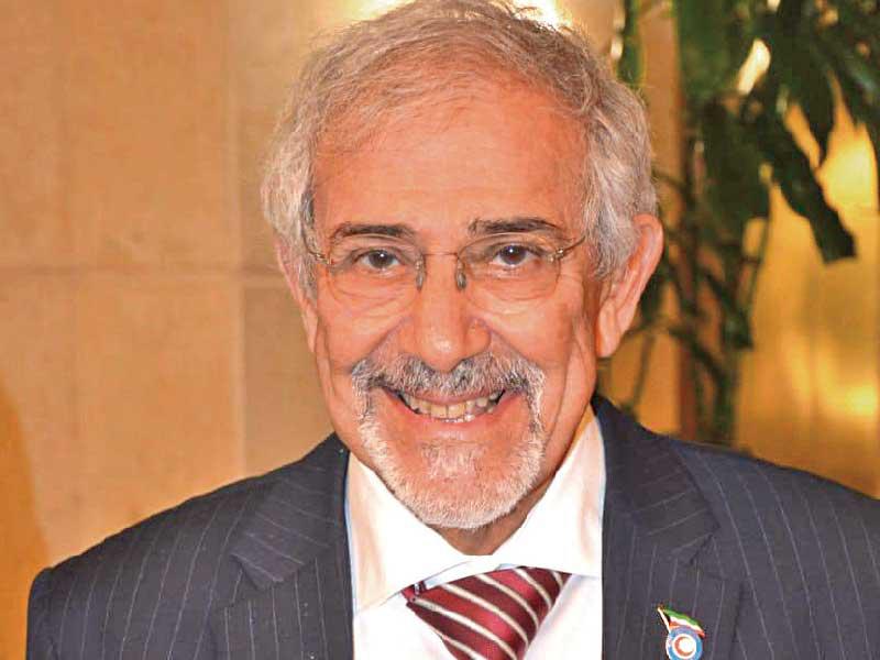  رئيس مجلس إدارة جمعية الهلال الأحمر الدكتور هلال الساير