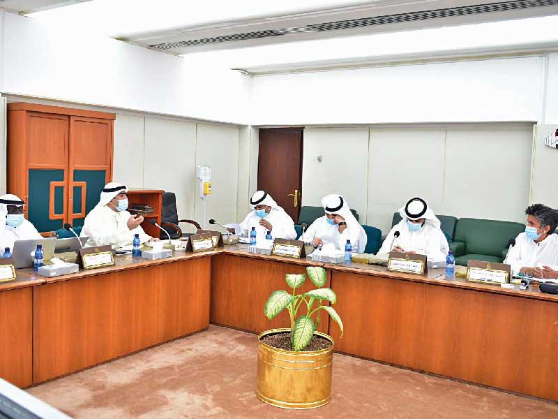 اللجنة المالية في اجتماعها أمس