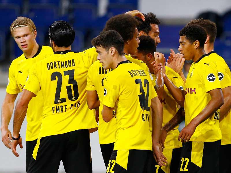 لاعبي بوروسيا دورتموند 