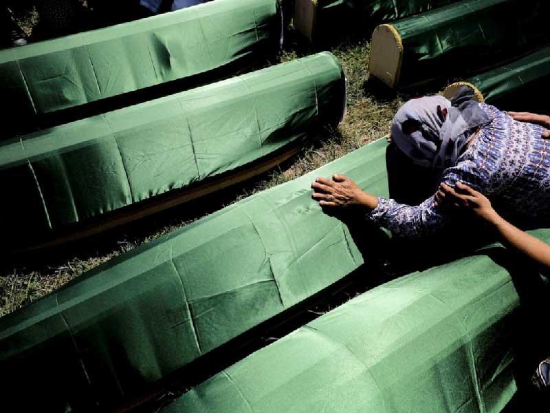 الشرطة البوسنية تعتقل تسعة رجال صرب شاركوا بقتل مسلمين