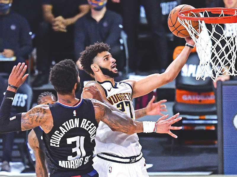 جانب من مواجهة ناغتس وكليبرز