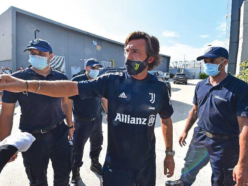 المدرب الجديد ليوفنتوس أندريا بيرلو 