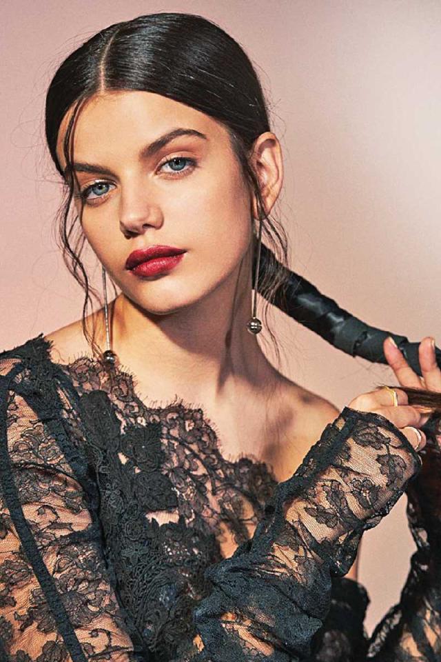 الممثلة الفرنسية من أصول تونسية سونيا بن عمار