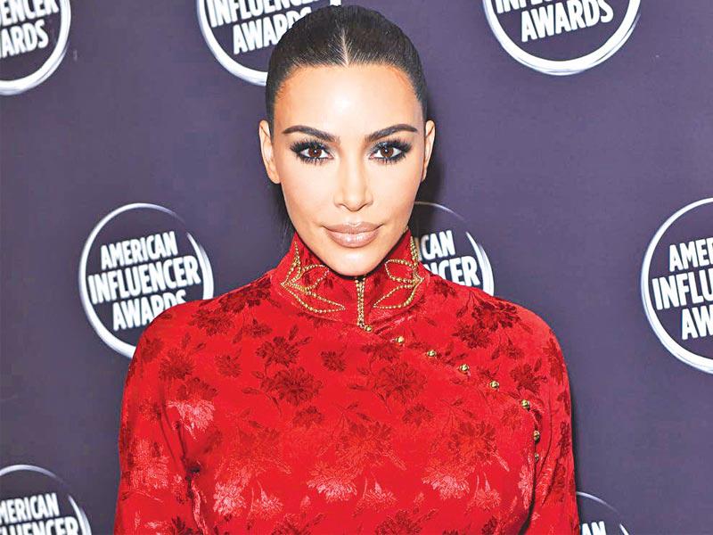 نجمة تلفزيون الواقع ​كيم كارداشيان