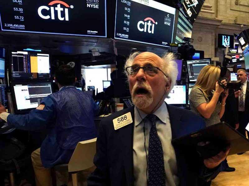 انسحاب قوي للمستثمرن من أسهم قطاع التكنولوجيا الأميركي