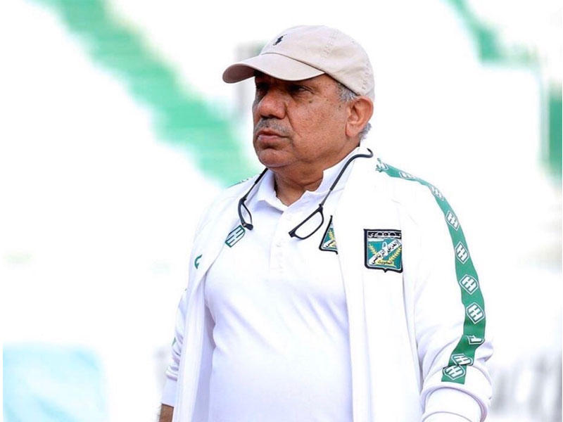رئيس جهاز الكرة في نادي العربي علي مندني 