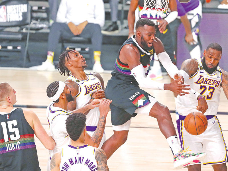 جانب من مباراة ناغتس وليكرز