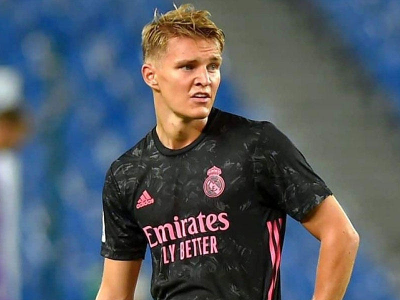 لاعب ريال مدريد النرويجي مارتن أوديغارد 