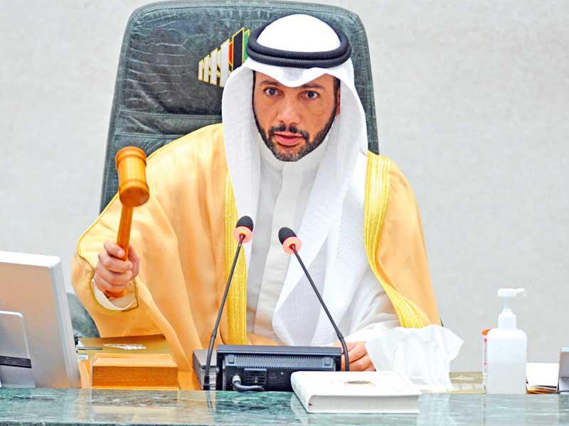 رئيس مجلس الأمة مرزوق الغانم يرفع الجلسة أمس