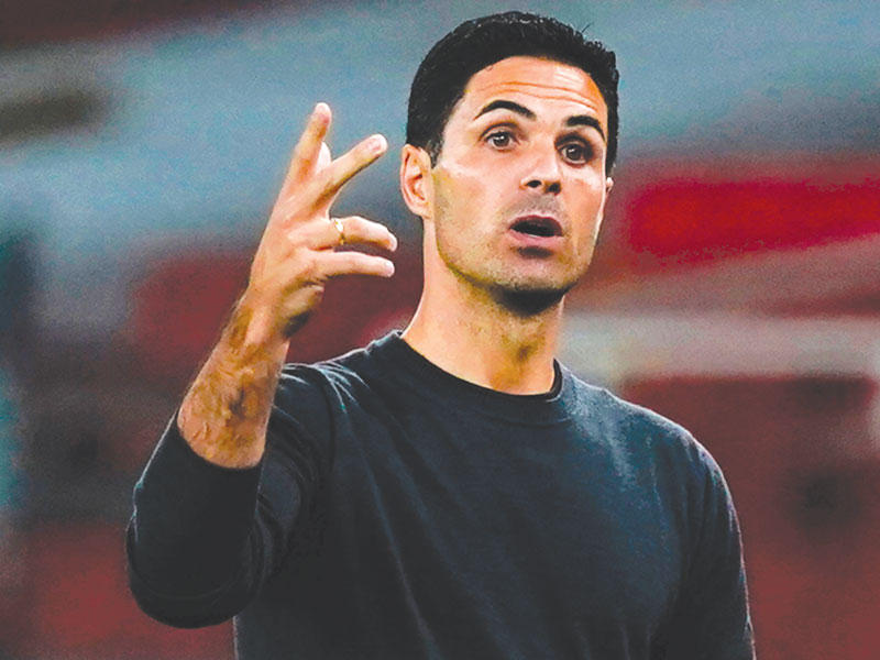 مدرب أرسنال ميكيل أرتيتا