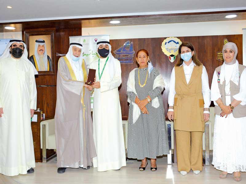 تكريم صادق عبدالله