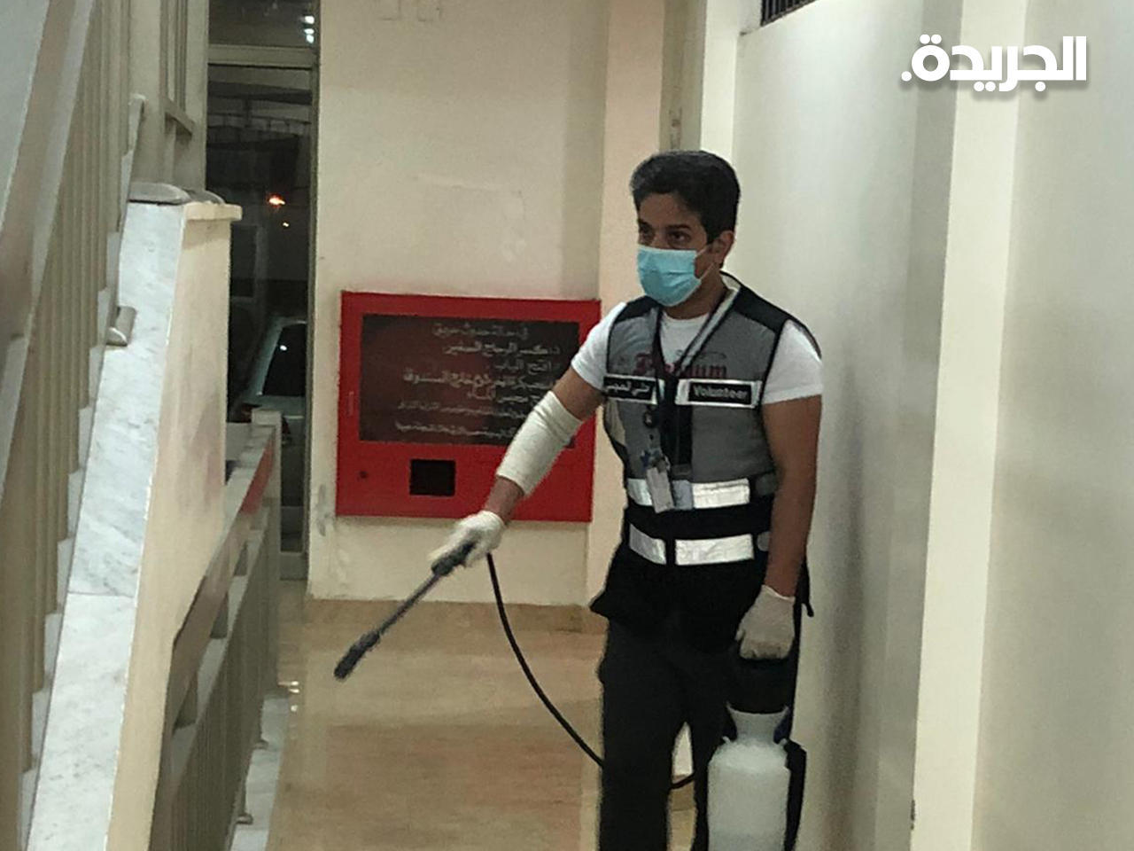 جانب من عملية تعقيم سابقة للاجهزة الحكومية