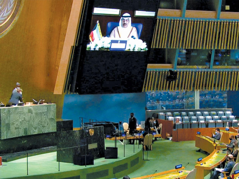 الشيخ صباح الخالد ملقياً كلمته افتراضياً أمام الجمعية العامة للأمم المتحدة