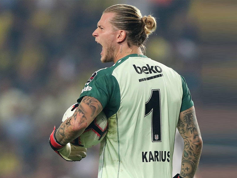 لوريس كاريوس حارس مرمى نادي ليفربول الإنكليزي